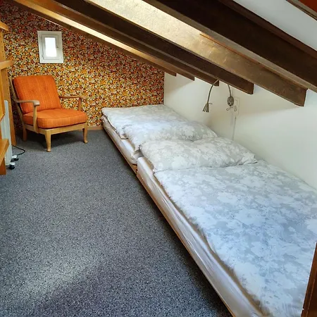 Baernermutz # 2 By Interhome * לנק